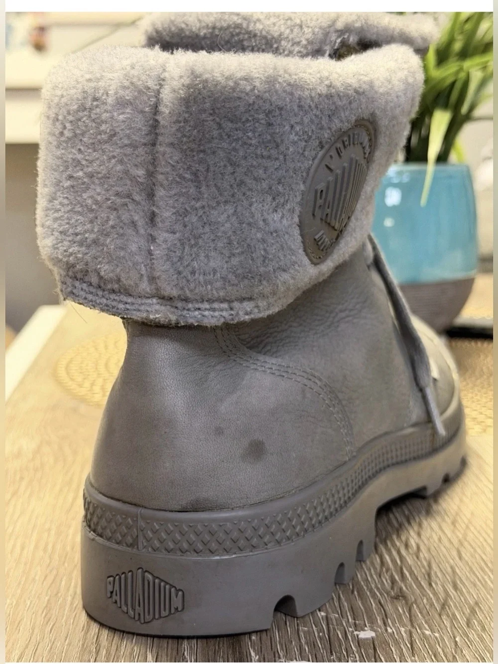 Palladium Baggy Leather Gusset Boots Grey Shearling Fur Lined Winter Men’s Sz 9